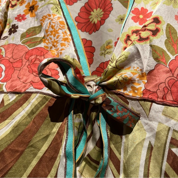 CAbi Silk Babydoll Kimono Vibrant Boho Front Tie Floral and Stripe Blouse S - Picture 11 of 14